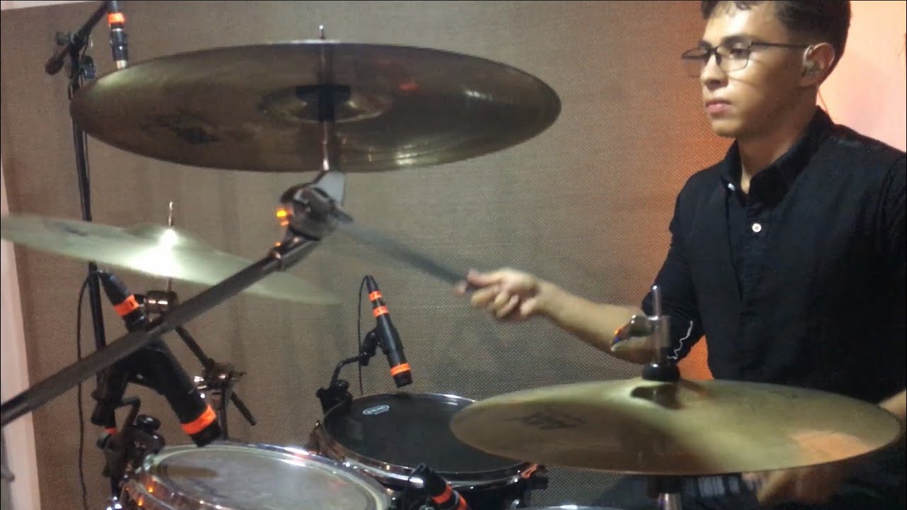 POPURRI (Dios Subio A Su Trono - Grande Es Jehova - Los Carros Del Faraon) Drum cover - Abel Maza