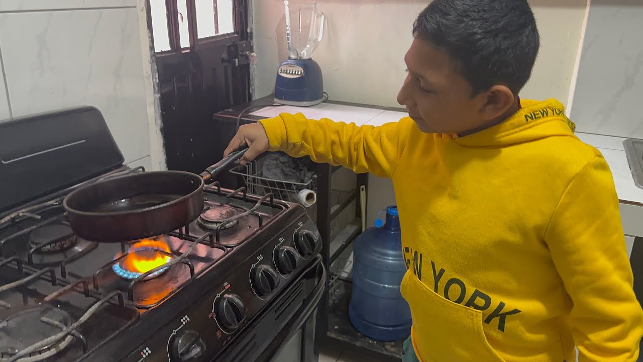ASI PREPARAMOS UN DESAYUNO 🍳  AL ESTILO WILLY SOÑADOR 🚀🔥/ ponchuelas arce