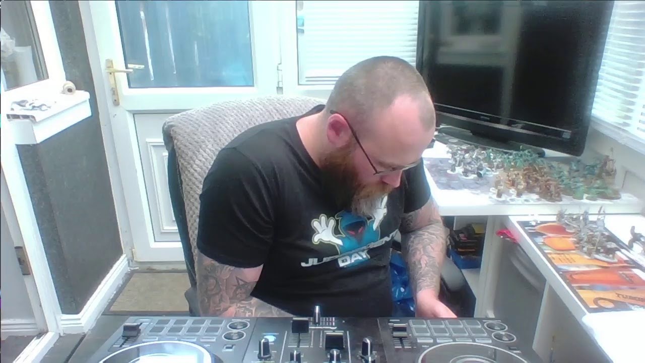 DJ MORPHCORE: hardcore & Makina  freestyle mix mess about..