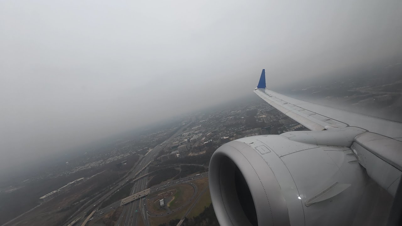 Takeoff from Washington Dulles (IAD) – United Airlines – Boeing 737 MAX 9