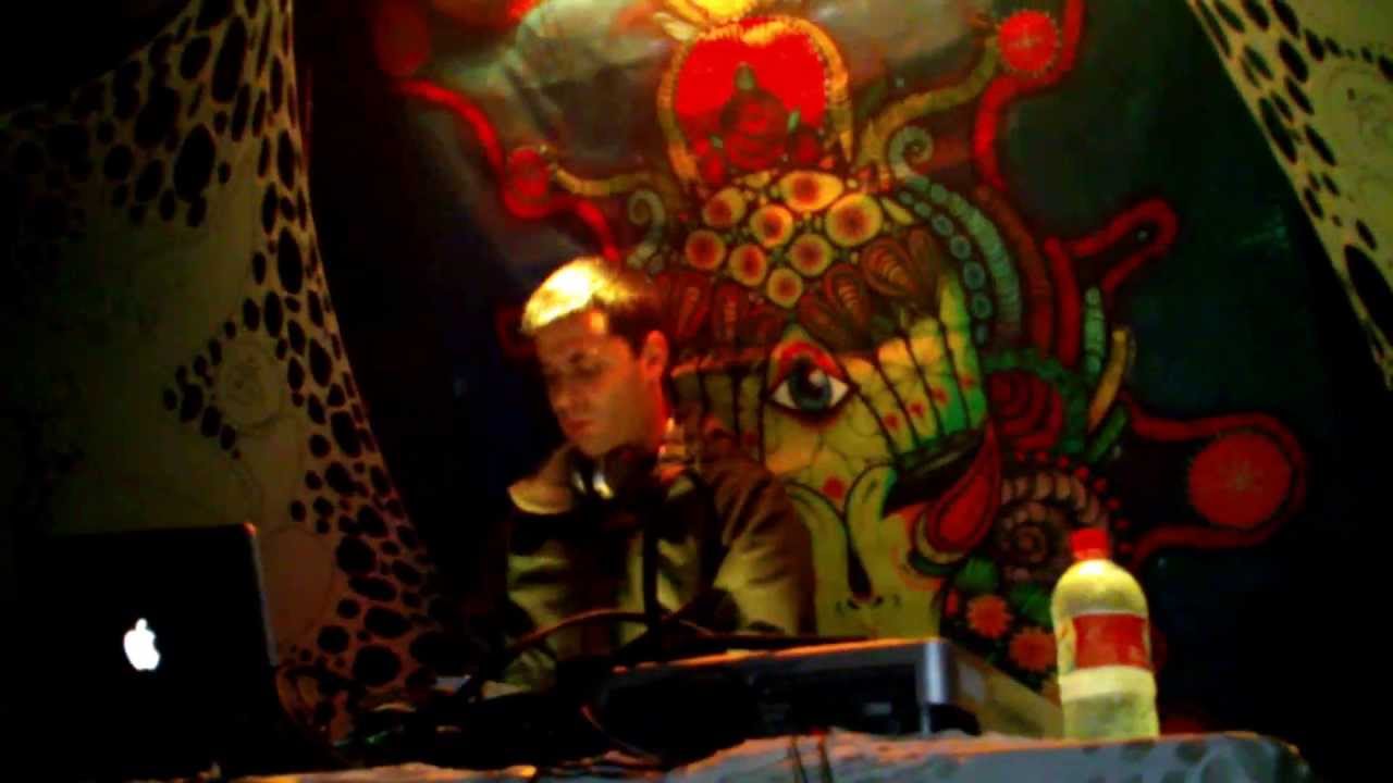 the colour of time - tryambaka (live) SKULL CREW