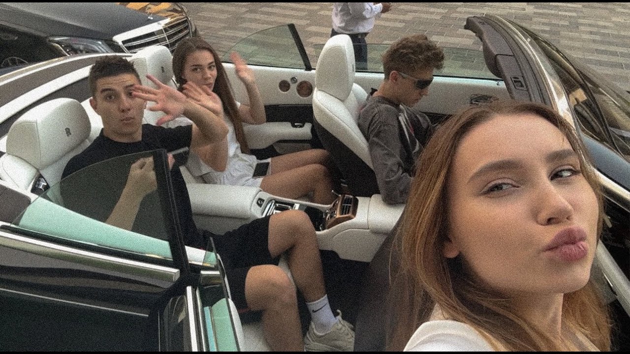 Мы и Дубай: Rolls Royce, Шопинг, Вип-кинотеатр, Гольф, Лучшие рестораны.