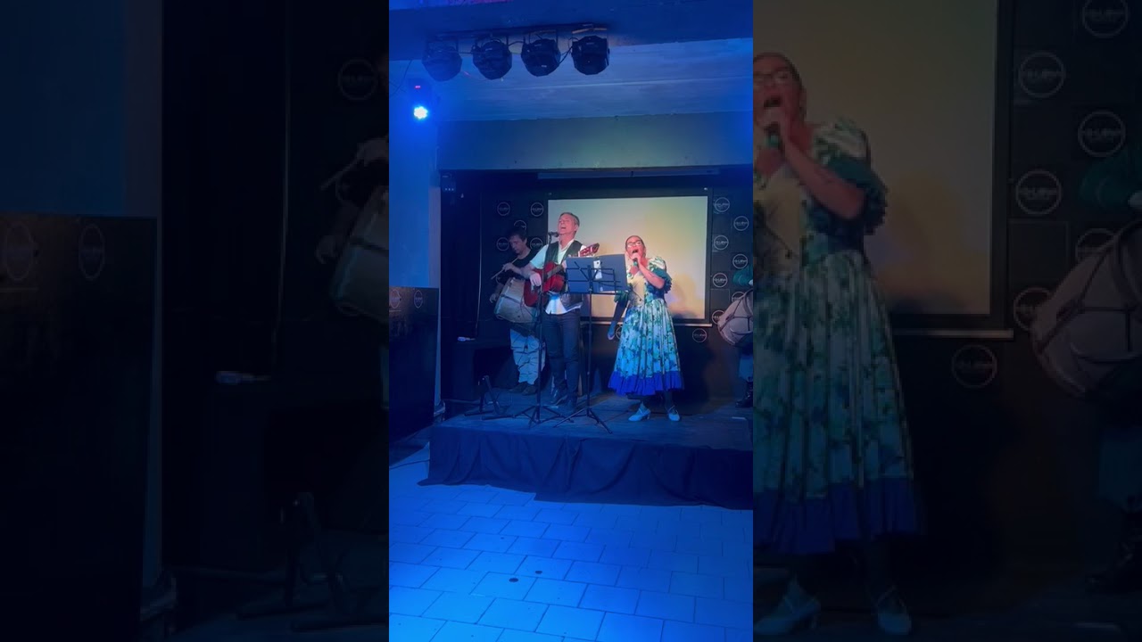 Perfume de carnaval (Peteco Carabajal) Ana Maria Benitez 