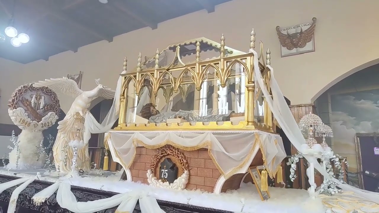 Salida del Señor Sepultado de San Bartolomé | 75 Años de Hermandad