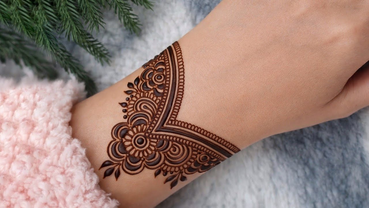 Unique and Beautiful Pakistani mehndi design|| floral🌺 n paisley  mehandi design 💞🌿