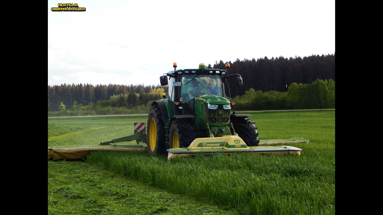 Grasmähen 2015 ►mit John Deere 6210 R und Krone Schmetterling
