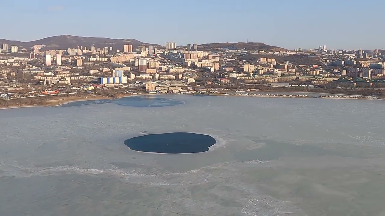 Посадка во Владивостоке на мысе Кунгасном. AS 350.