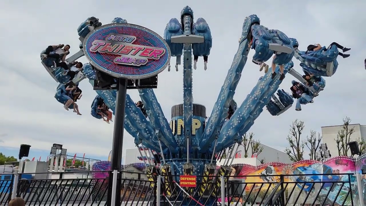 foire de printemps de Thionville 2024 twister maxi jump direction koop