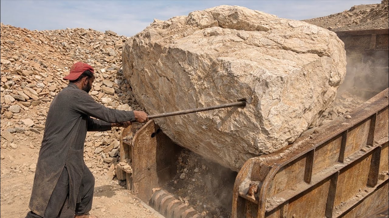 Extreme Hopper Jam! Giant Rocks Stuck in Crusher | Real Heavy Duty Stone Crushin#stonecrusher