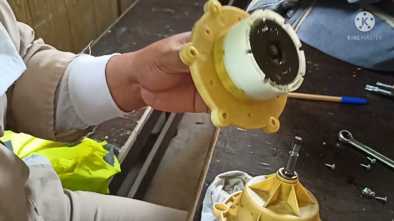 WHAT IS INSIDE THE GEARBOX of the washing machine (SIMI Automatic WASHING MACHINE)