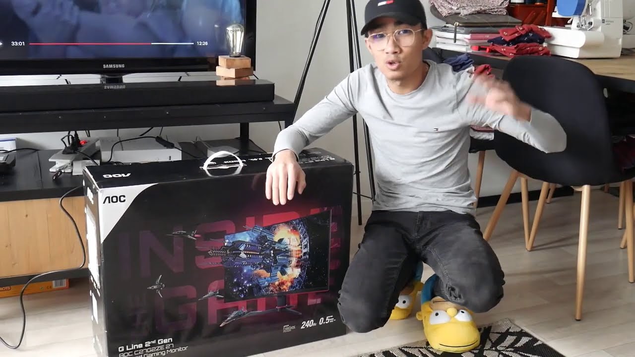 UNBOXING + TEST DE MON ECRAN 240 HZ ! 😲 (MEILLEUR ECRAN POUR FORTNITE en 2021)