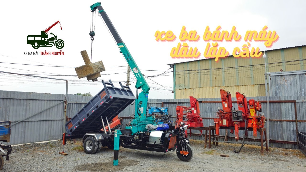 Xe Ba Gác - Máy Dầu KUBOTA Lắp Cẩu MAEDA 2T5 Tay Lái Vô Lăng - Xe Ba Bánh Cẩu