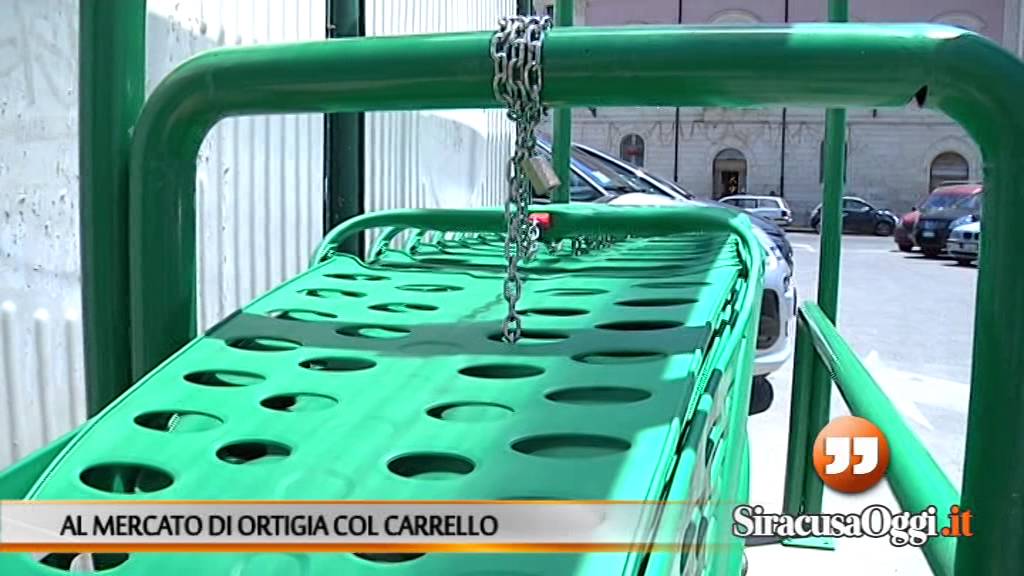 Un giro al mercato di Ortigia con il nuovo carrello verde