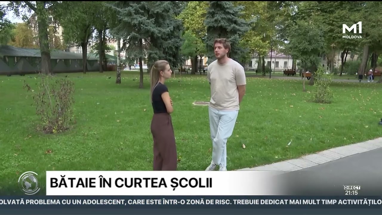 Scene de violență la școală: o adolescentă a fost bătută &icirc;n fața colegilor