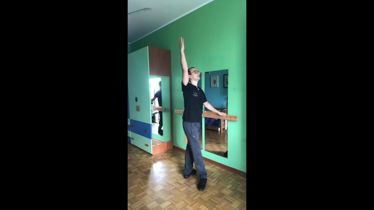 Lezione di danza classica intermedio con Andrea Piermattei - 13