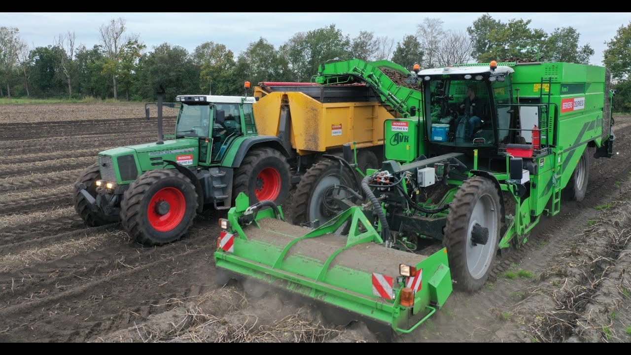 Potato harvest 2020 | AVR Puma 3 | Fendt 824 + Fendt 936 | Aardappels rooien en inschuren | Berkers