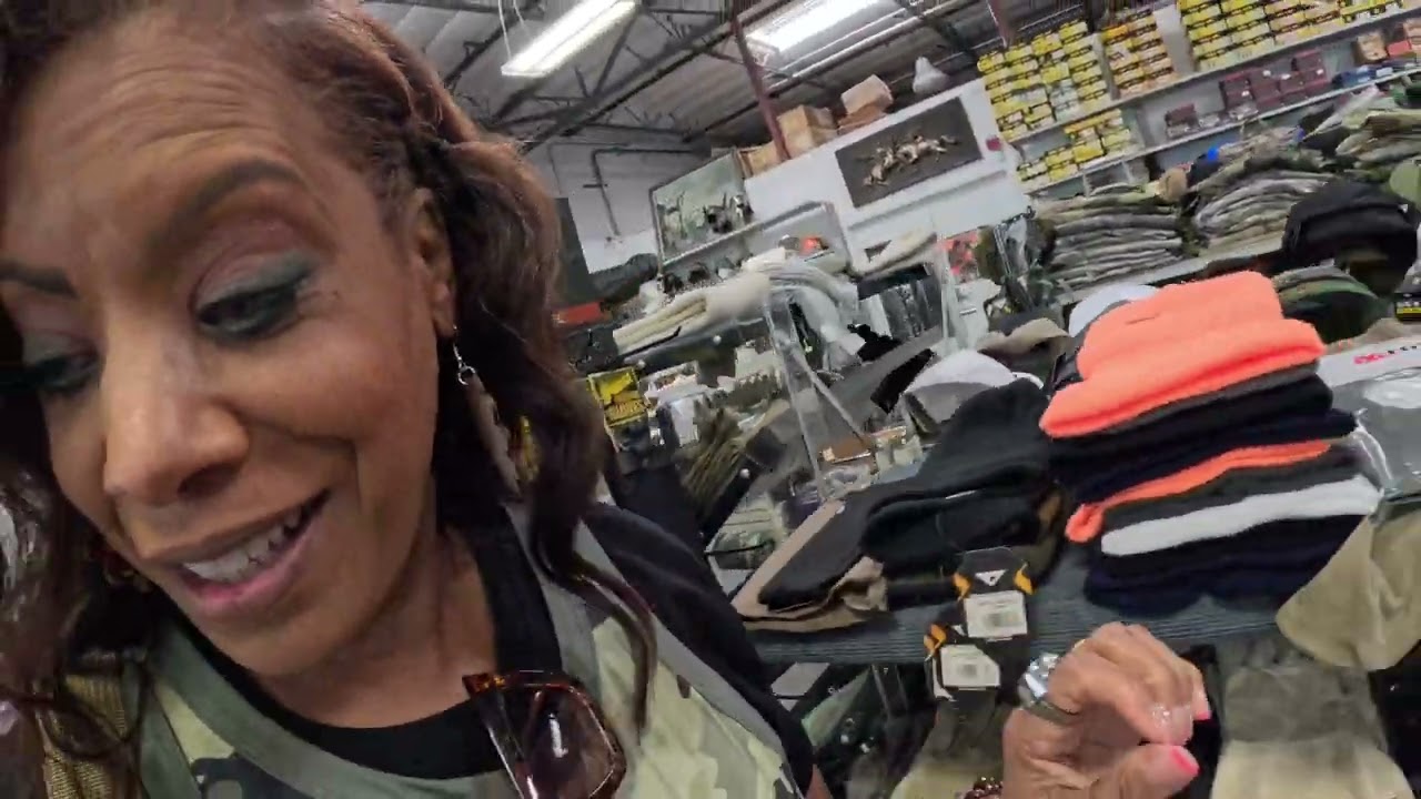 Go with me to the Army Navy Surplus Store! Thrifting, shopping, Cali, Alameda, Millitary, Vintage!