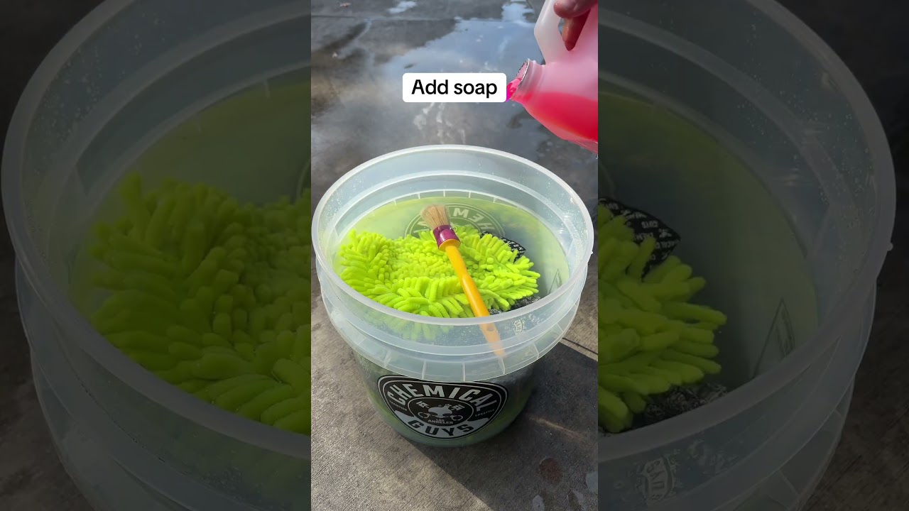 How to set up a car wash bucket! #shorts #shortsvideo #howto #carwash #detailing #diy