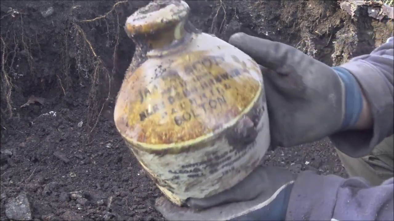 Amazing Bottles Found Again, Bottle Digging UK