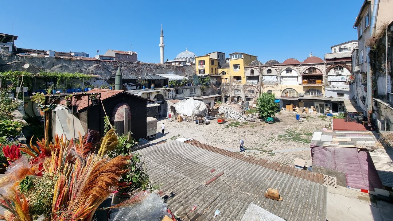 Balkapanı Han (Balkapanı Inn), Eminönü/Istanbul