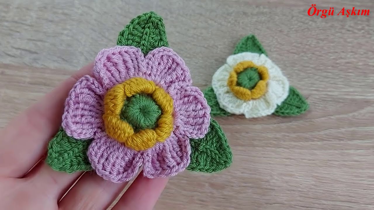 Tığ işi bütün örgü süslemelerinde kullanabileceğiniz çok güzel çiçek modeli crochet knitting flower
