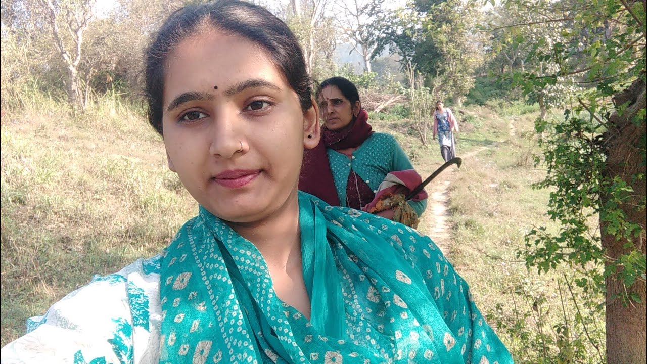 || आज बड़ी मुश्किल से कपड़े सिलने का मुहूर्त निकाला😱|| @nehanarota660 #himachalivlogs#villagelife 