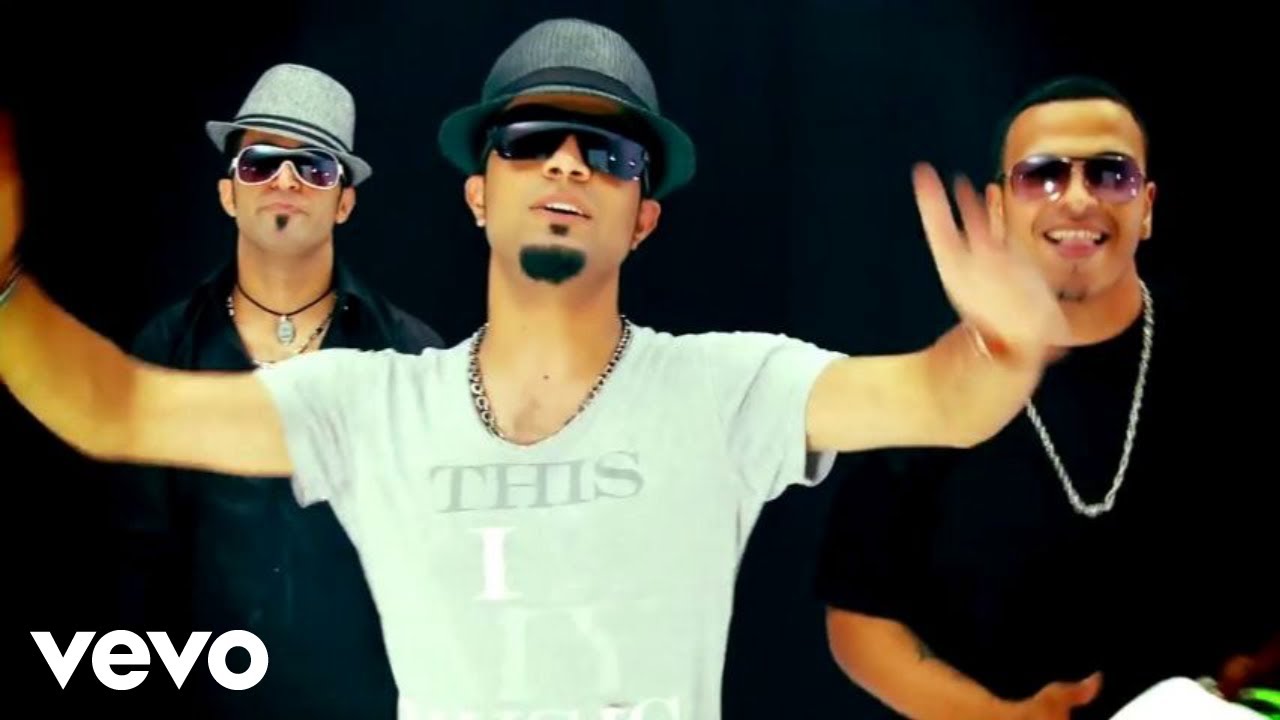 Homayoun Derakhshan - Dokhtare Hamsaya ( Official Video )