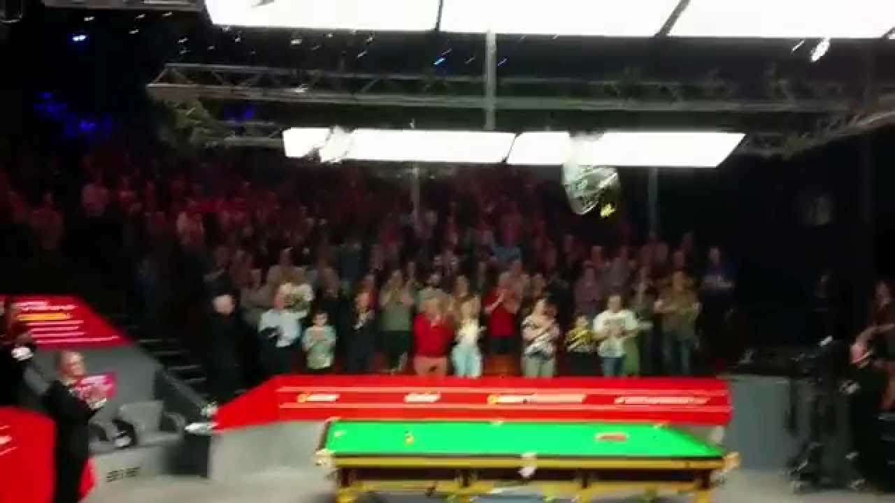 A minute's applause in memory of Paul Hunter at the World Snooker Championship WSC