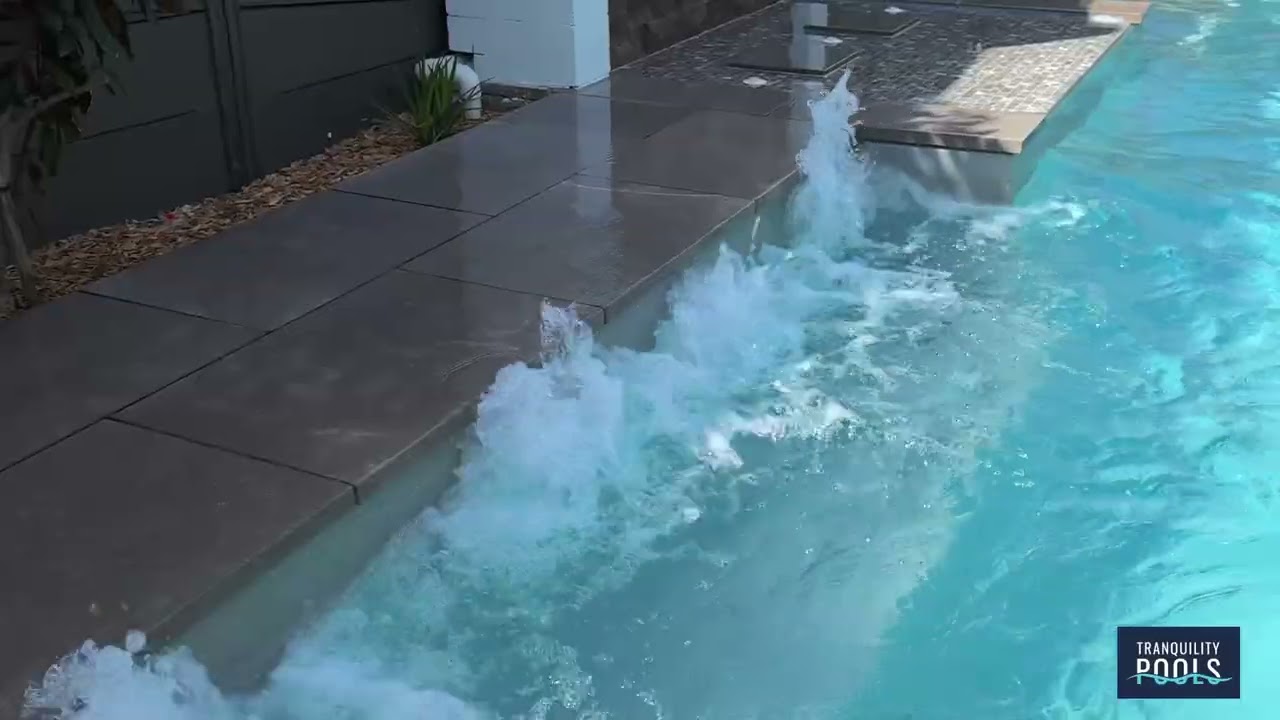 Resort 7 Fibreglass Pool | Grey Spice Finish (Australia)