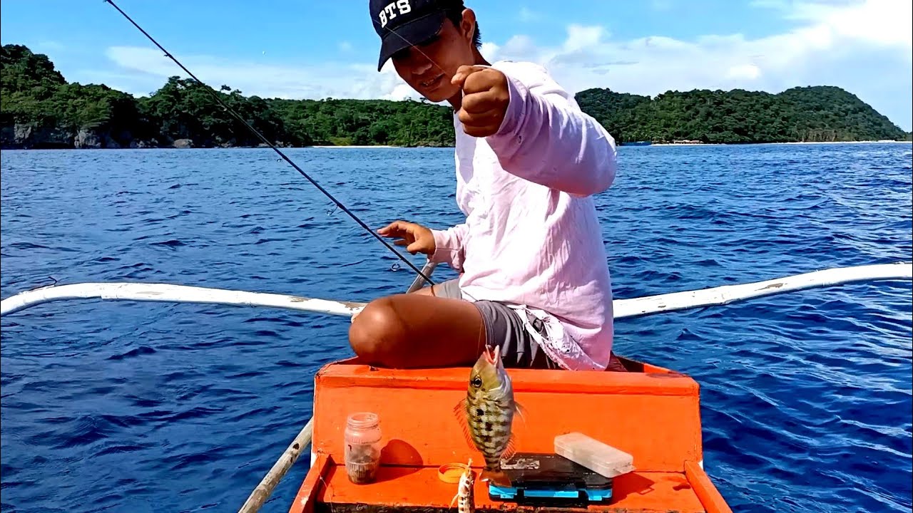 #fishing ep.15 BAIT AND WAIT FISHING USING FISHING REEL || BOAT CASTING MOTOR BANCA