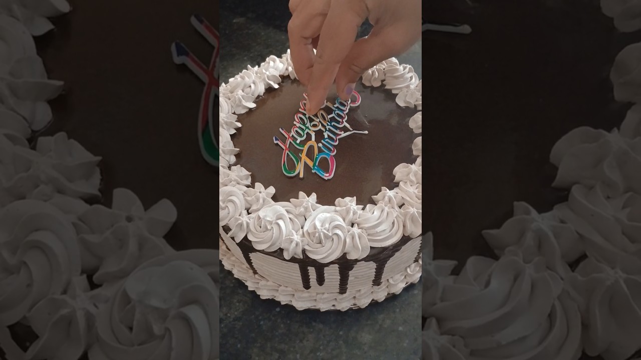 Tasty chocolate cake recipe #cakediva #caketime #cakeoftheday #chocolatecake #tastycakes #magiccakes