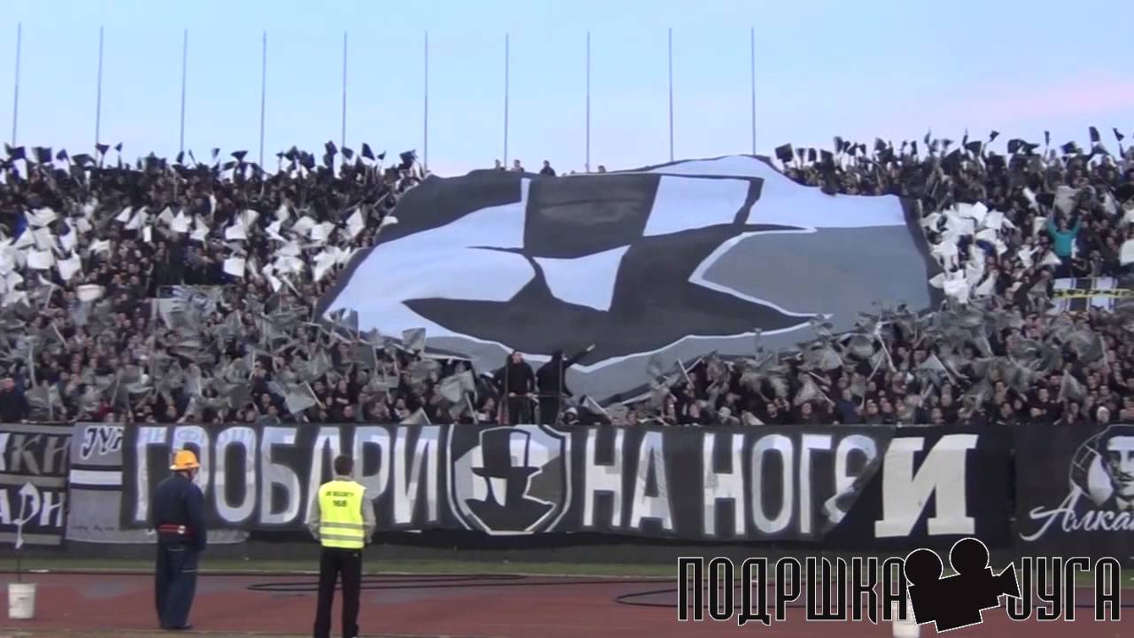 Partizan - Radnicki Nis 01.03.2014. Navijanje Grobari Jug
