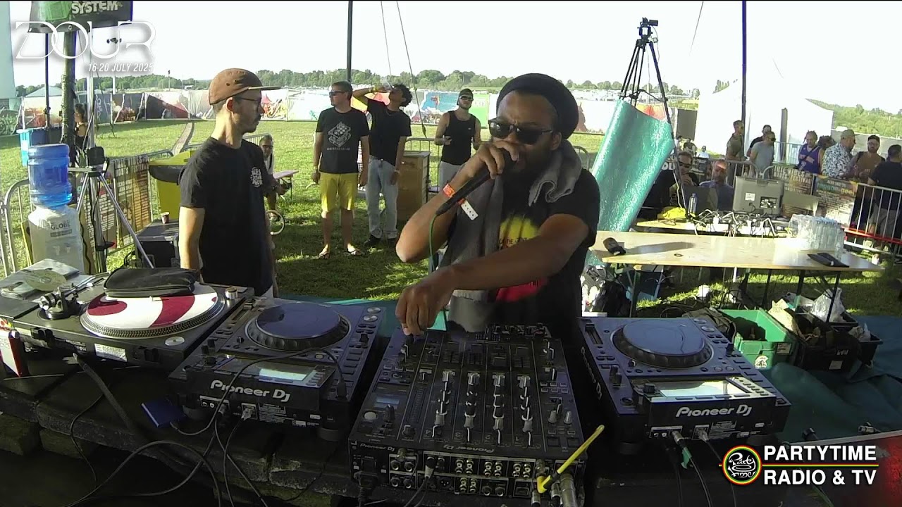 Ashanti Selah at Dour Festival 2025
