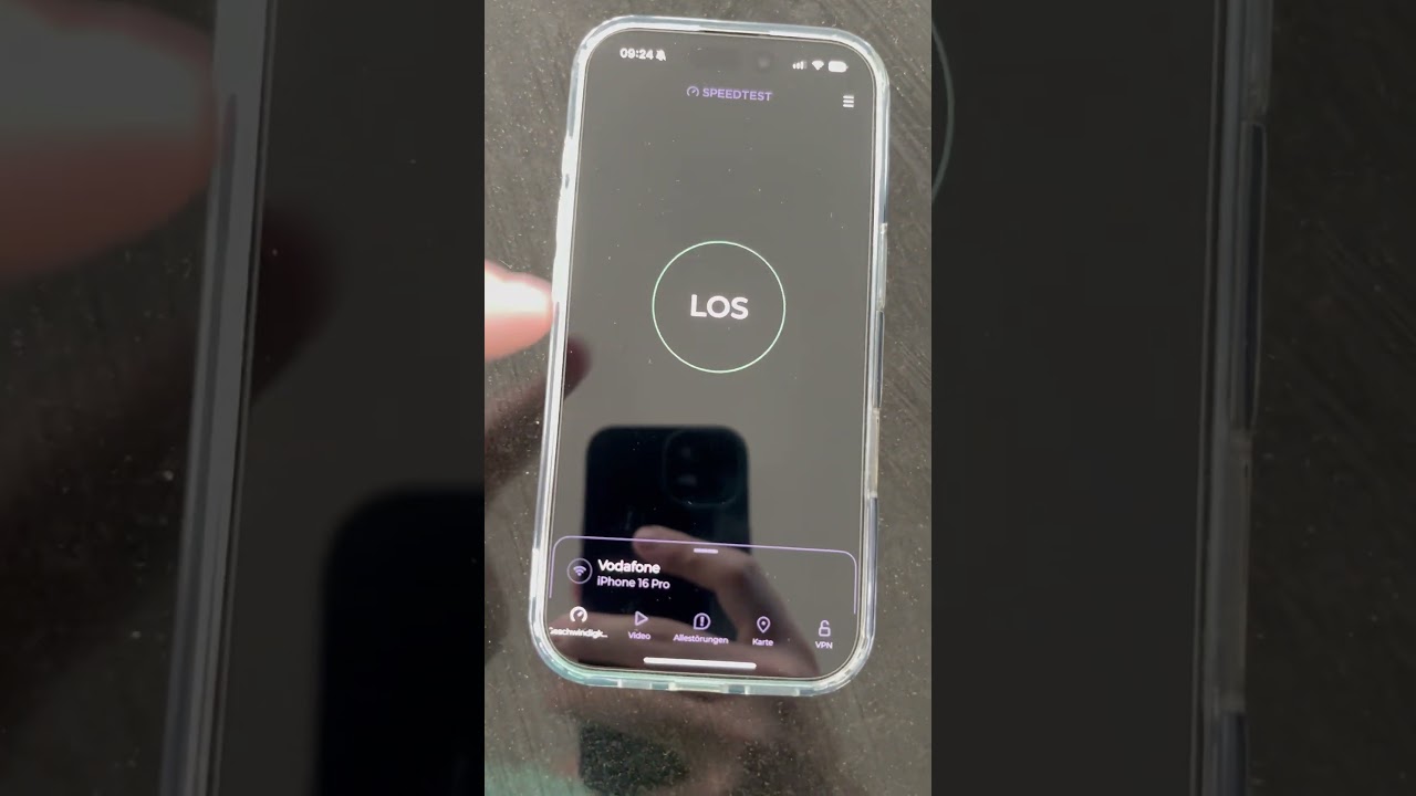 Wifi-6 vs Wifi-7 download comparison #wifi #speedtest #vodafone #wifi7 #shorts