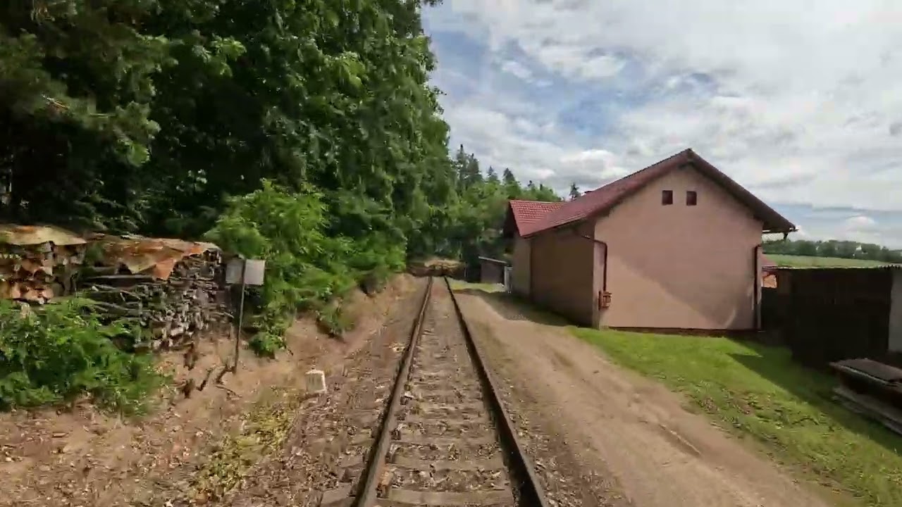 4K / Týn nad Vltavou - Číčenice / 810 RegioMouse
