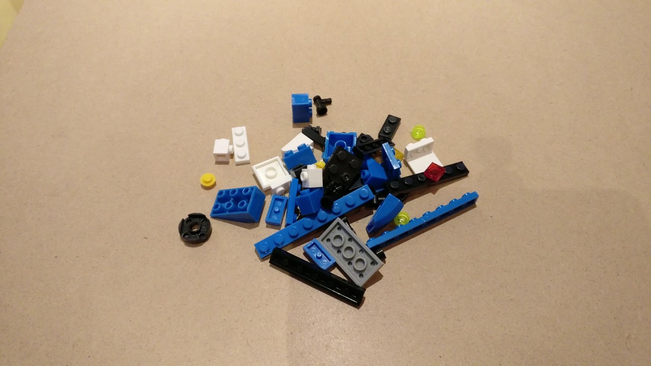 Building Blocktech Police Mission (Poundland / Dealz)