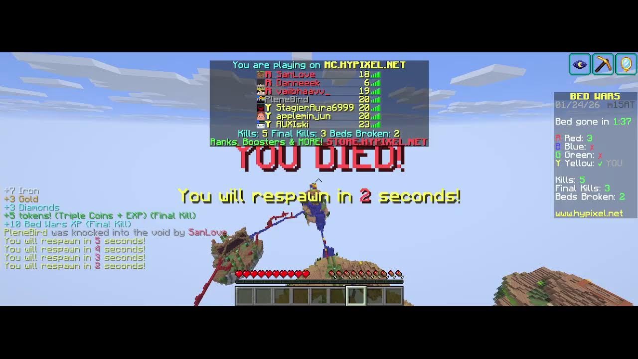 Playing Voideless bedwars whilst I help Jayden fix his pc