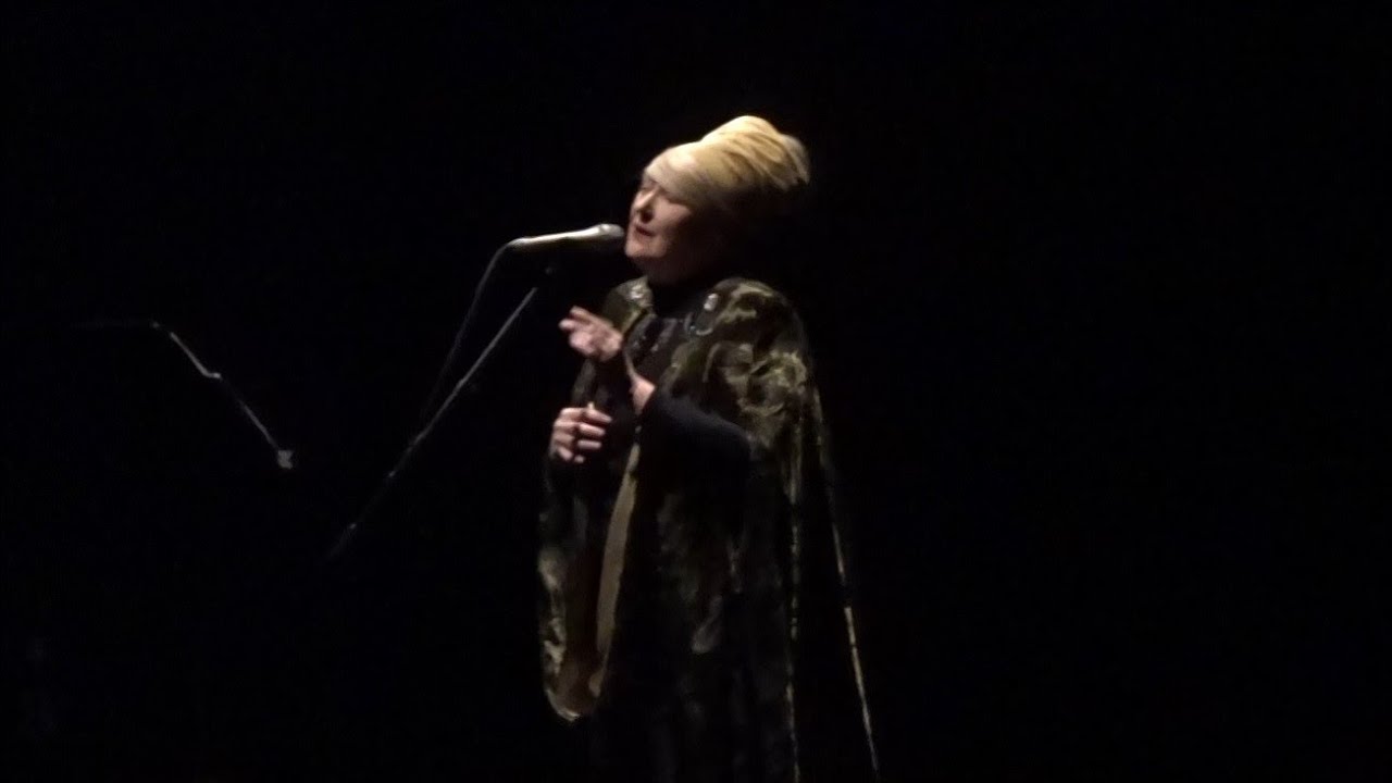 LISA GERRARD & JULES MAXWELL - NOYALAIN (BURN) live @ Theater am Potsdamer Platz, Berlin, 03-02-2025