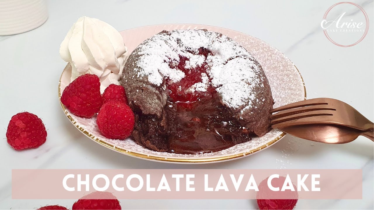 Chocolate Lava Cake WITH RASPBERRY FILLING | Molten Chocolate Cake