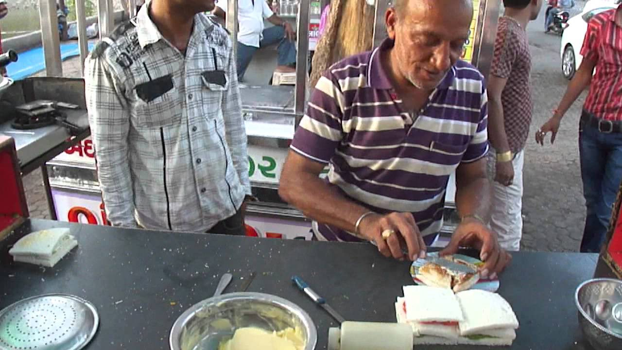 Indian Street Food - Another Cheese Butter Toast Sandwich at Lunsiqui sandwich cart, Navsari.