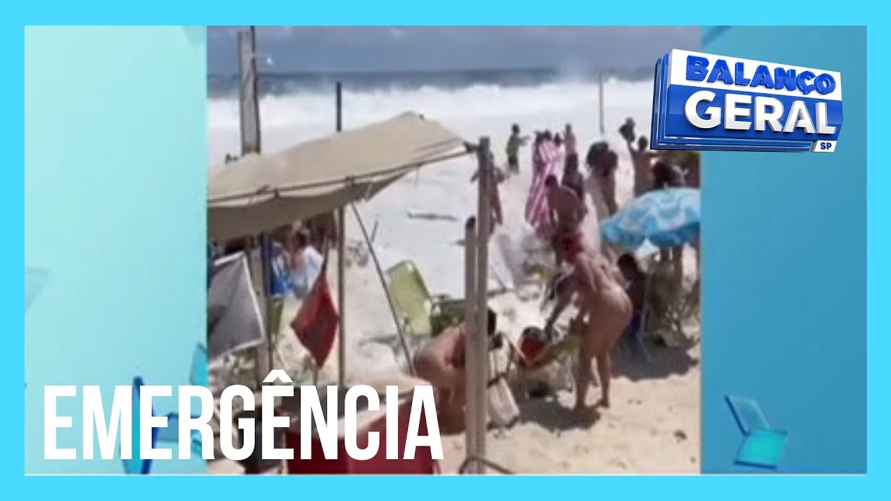 Adolescente de 16 anos desaparece após se afogar em praia no RJ