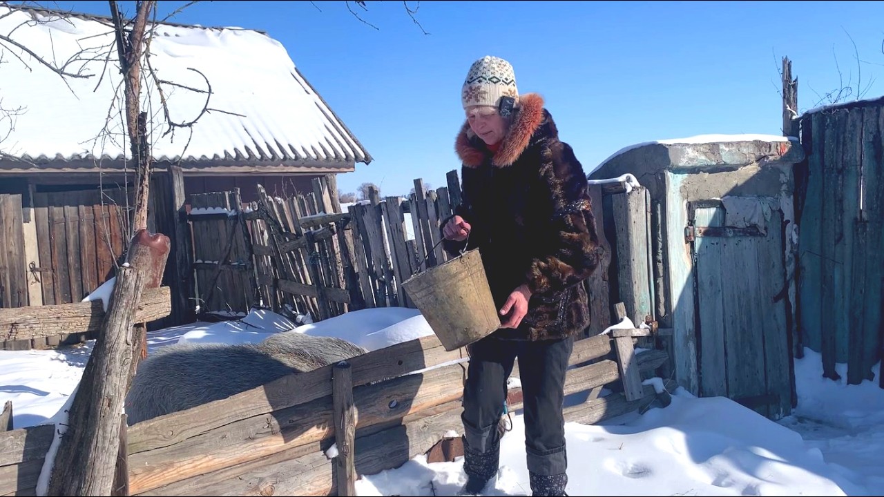 ЖИВУ НА КРАЮ СЕЛА | МОЯ ДЕРЕВЕНСКАЯ ЖИЗНЬ. ЗАПЕКАЮ РЫБУ С ОВОЩАМИ ПОД СЫРОМ. №16