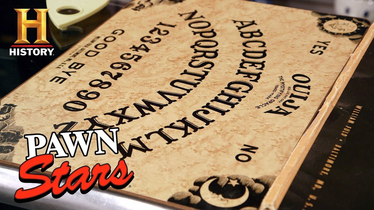 Chumlee Foresees a Ouija Board Deal (Season 17) | Pawn Stars