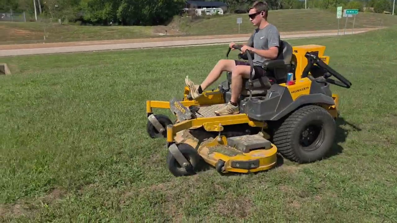 GREAT MOWING FOOTAGE! Exmark 96