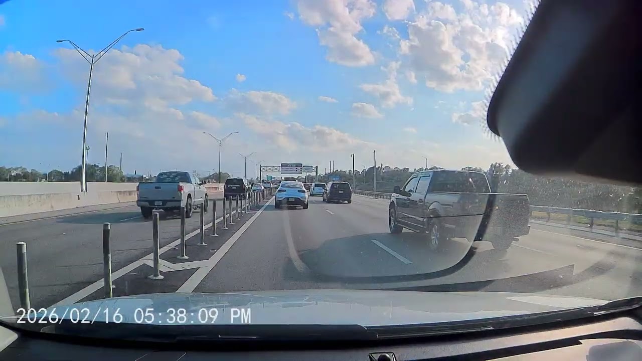 Dashcam Catches the Wildest Thing I’ve EVER Seen on the Highway