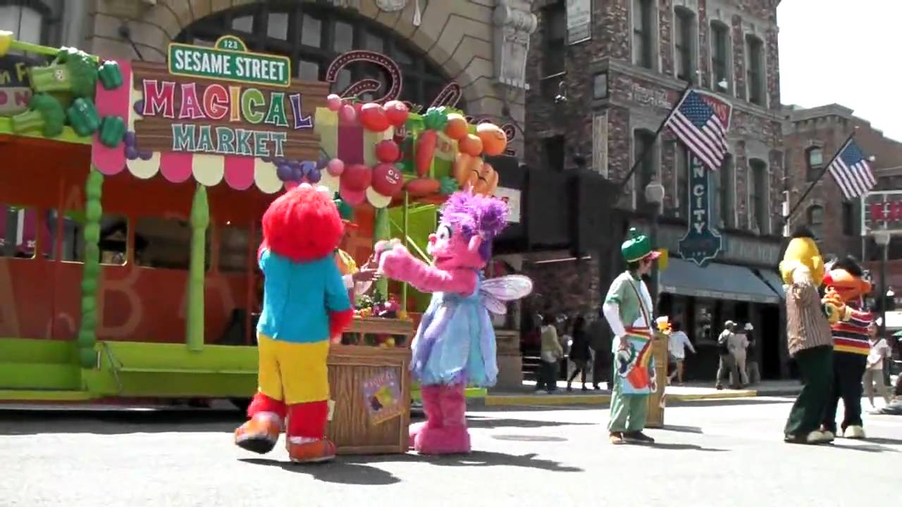 【USJ】セサミストリートのマジカル・マーケット (Part1 of 2)