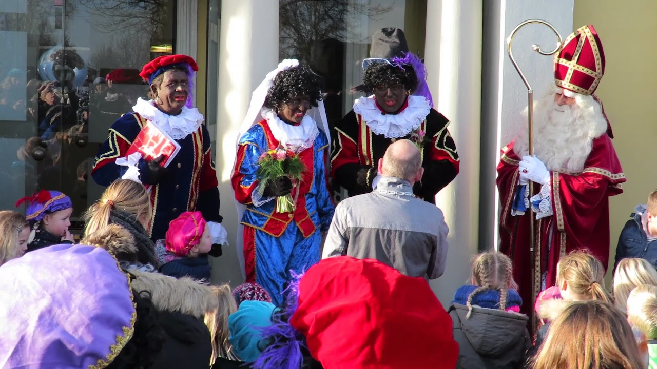 Intocht Sinterklaas Menaam