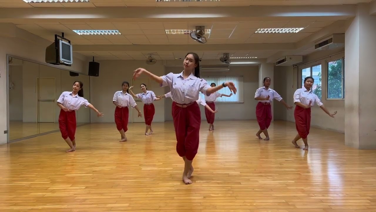 ระบำนพรัตน์