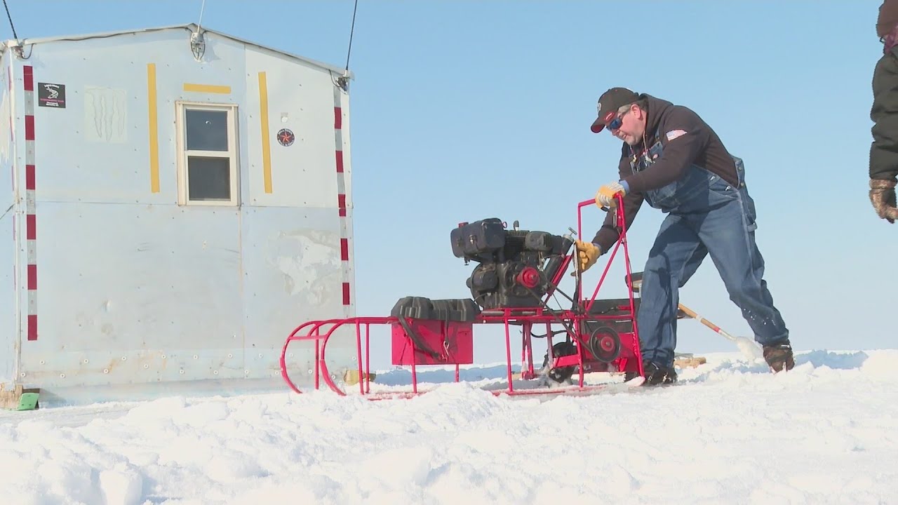 Valentine's on the Ice: What to know about Wisconsin's Sturgeon Spearing Season Opener