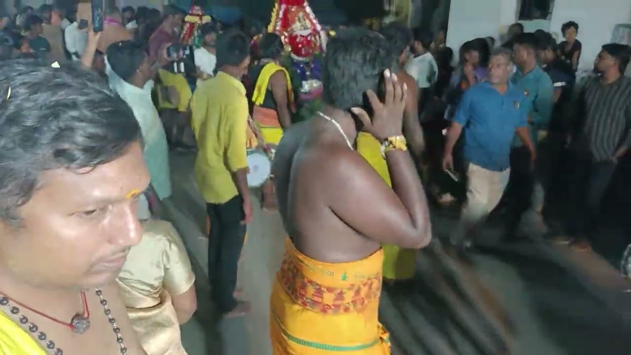 வீதியுலா கும்பகோணம் சிகப்பு காளி பச்சை காளி ஆட்டம் உற்சவம் 